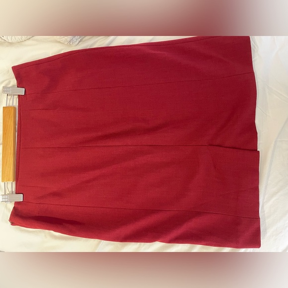 MM Lafleur Pencil Skirt - Picture 4 of 4